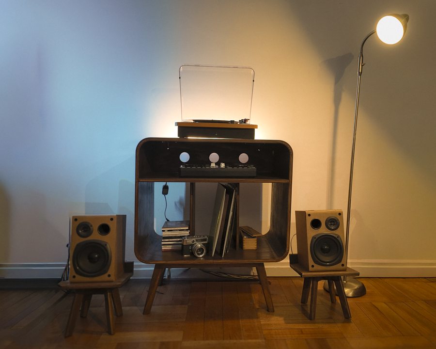Mueble para tocadiscos Aretha